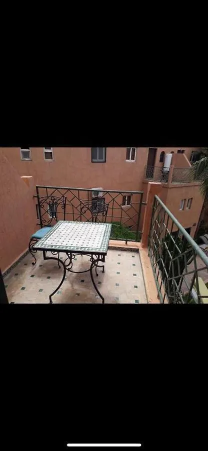 **  Riad Charlie Μαρακές Μαρόκο